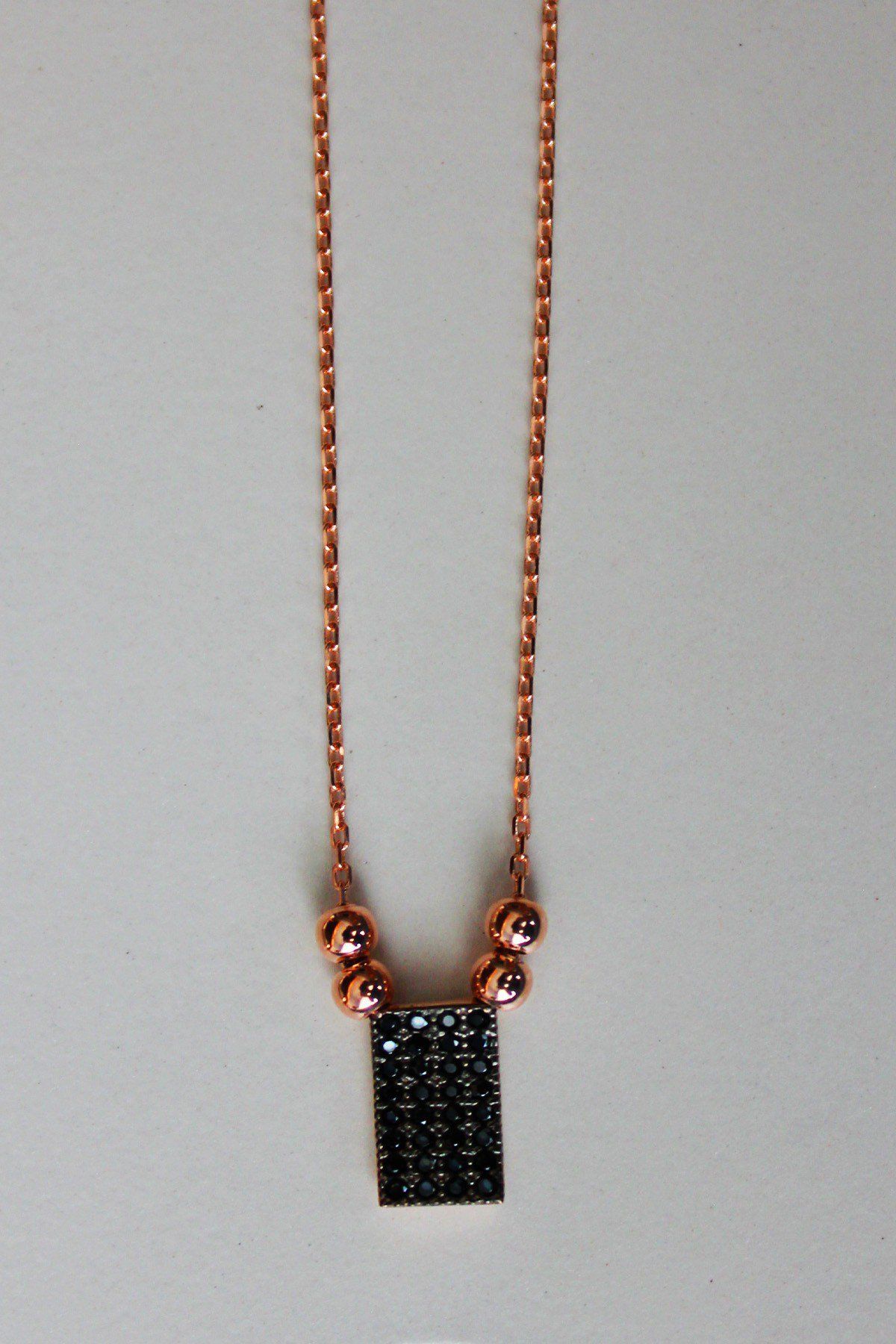 Siyah Dörtgen Rose Gümüş Kolye (TGK0141)