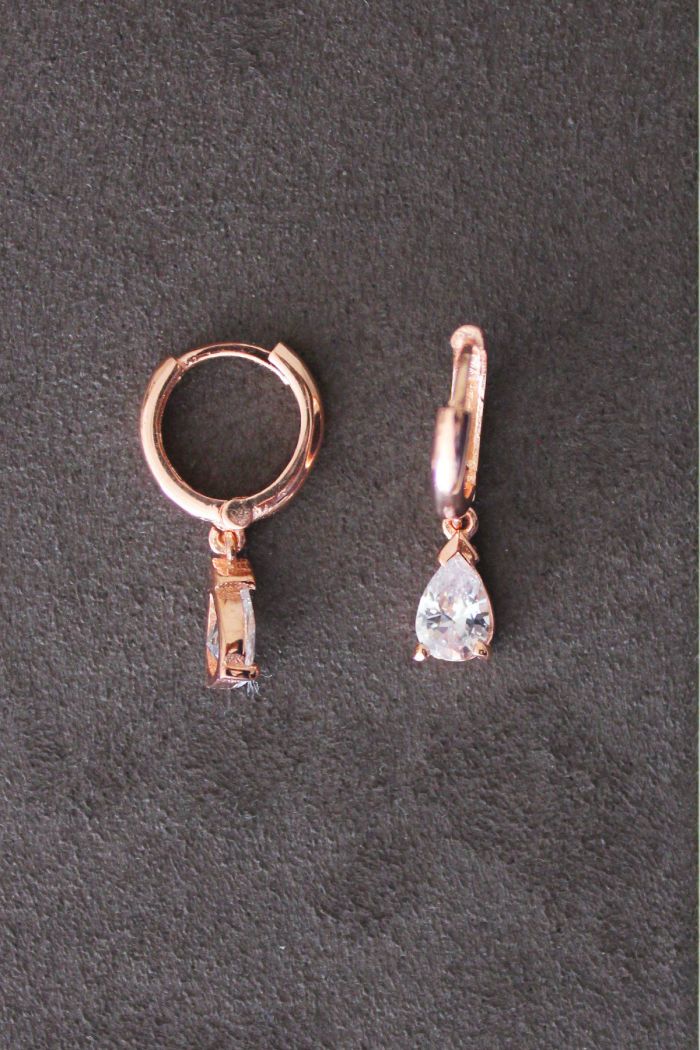 Damla Taşlı Rose Gümüş Küpe (TGP0068)