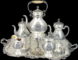 G&uuml;m&uuml;ş eşya